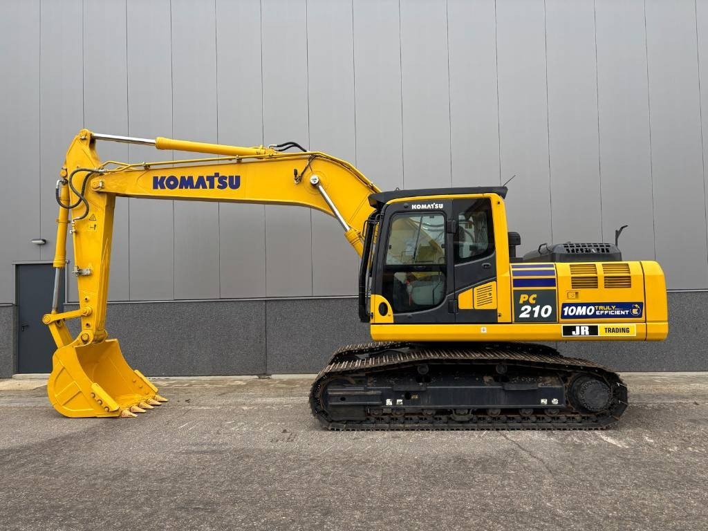 Komatsu PC 210-10M0  - Pelle sur chenille: photos 1 Komatsu PC 210-10M0  - Pelle sur chenille: photos 1