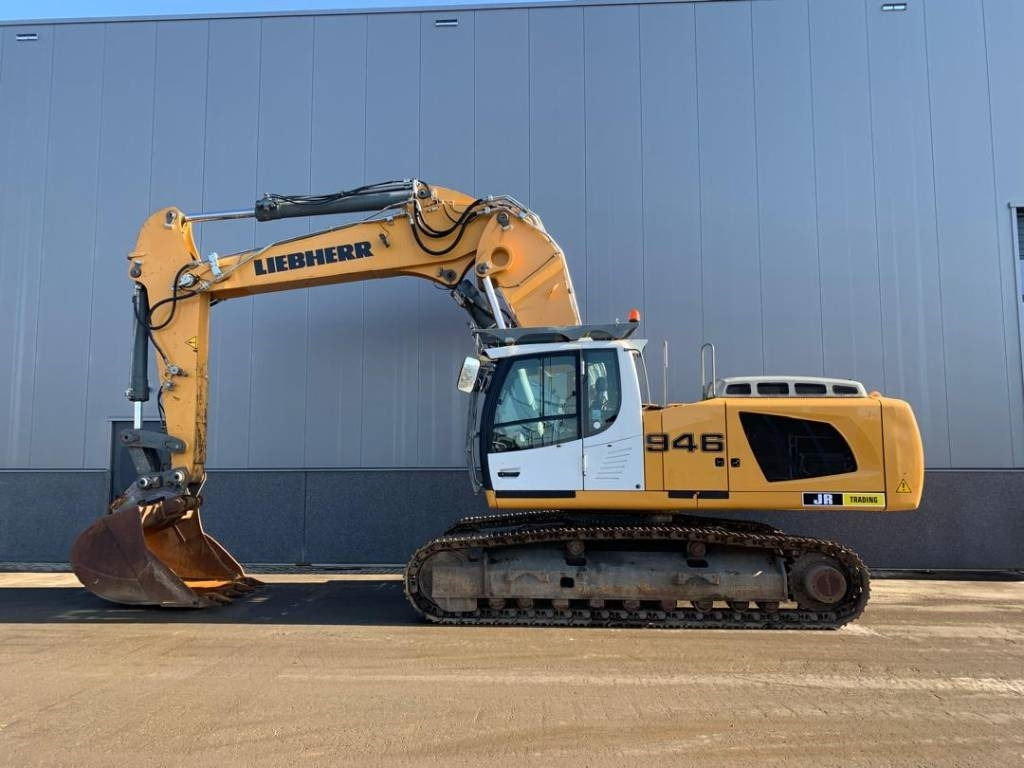 Liebherr R 946 LC - Pelle sur chenille: photos 1 Liebherr R 946 LC - Pelle sur chenille: photos 1