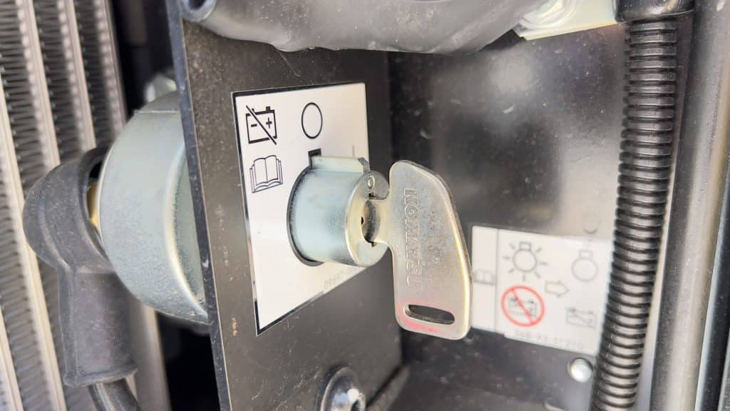 Mini pelle Komatsu PC24MR-5 (tettuccio): photos 12 Mini pelle Komatsu PC24MR-5 (tettuccio): photos 12