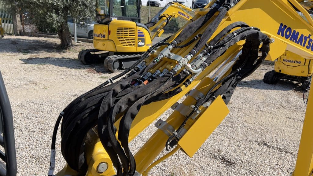 Mini pelle Komatsu PC24MR-5 (tettuccio): photos 7 Mini pelle Komatsu PC24MR-5 (tettuccio): photos 7