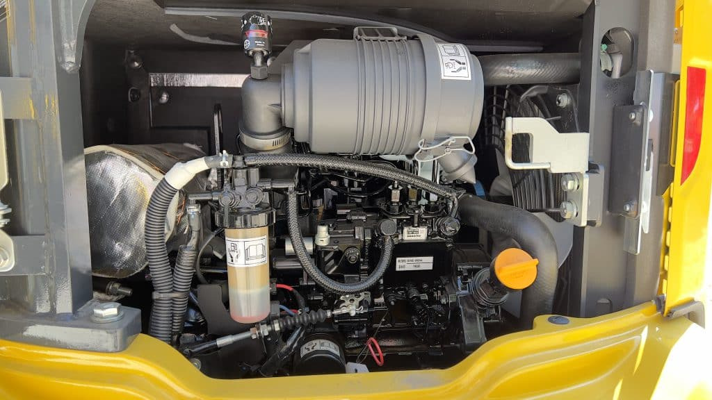 Mini pelle Komatsu PC24MR-5 (tettuccio): photos 10 Mini pelle Komatsu PC24MR-5 (tettuccio): photos 10