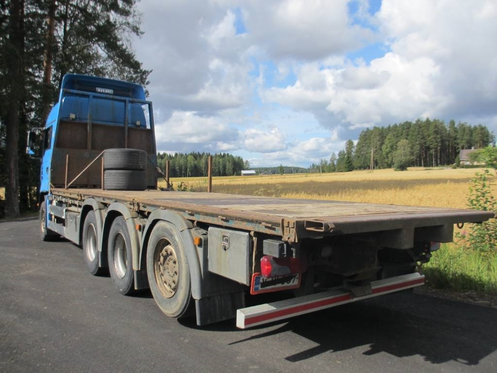 MAN 33.480 8x4 rahtilavalla,jatkoperä - Camion plateau: photos 4 MAN 33.480 8x4 rahtilavalla,jatkoperä - Camion plateau: photos 4