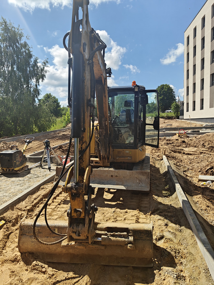 CATERPILLAR 305E2 - Mini pelle: photos 2 CATERPILLAR 305E2 - Mini pelle: photos 2