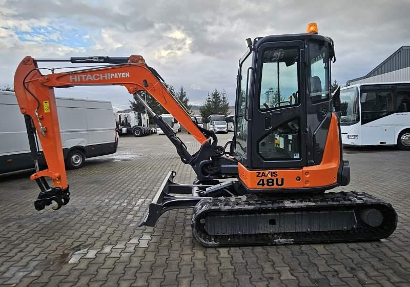 Hitachi ZX48U-5A CLR / 3 ŁYŻKI / SPROWADZONA / 2 300 MTH - Pelle sur chenille: photos 2 Hitachi ZX48U-5A CLR / 3 ŁYŻKI / SPROWADZONA / 2 300 MTH - Pelle sur chenille: photos 2