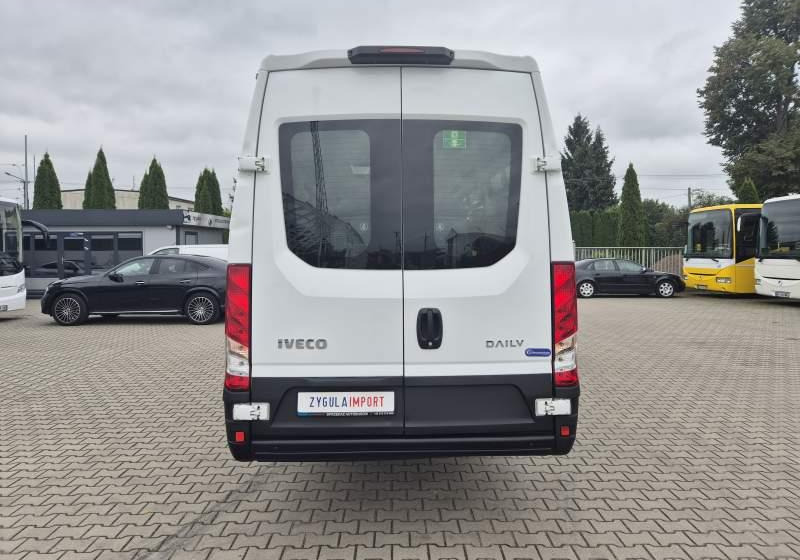 Iveco A60C15 DAILY / SPROWADZONE / EURO 6 / 39 000 KM - Minibus, Transport de personnes: photos 5 Iveco A60C15 DAILY / SPROWADZONE / EURO 6 / 39 000 KM - Minibus, Transport de personnes: photos 5