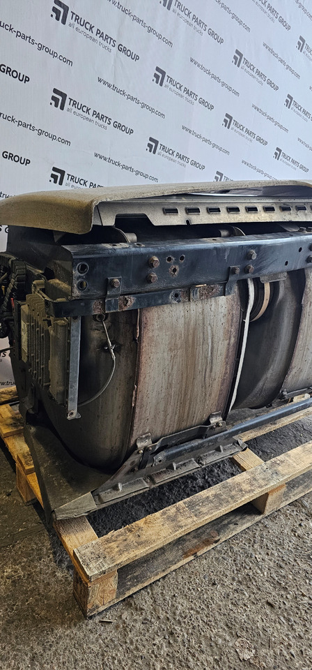 DAF DAF 106 XF, CF, EURO6, EURO 6 emission, catalyst, catalysator, exhaust system, silencer 1714742, 2481272, 2038420, 2188242, 1933421, 1714742, 2481272, 2038420, 2188242, 1933421, 2134913, 1708567,19720 - Catalyseur pour Camion: photos 4 DAF DAF 106 XF, CF, EURO6, EURO 6 emission, catalyst, catalysator, exhaust system, silencer 1714742, 2481272, 2038420, 2188242, 1933421, 1714742, 2481272, 2038420, 2188242, 1933421, 2134913, 1708567,19720 - Catalyseur pour Camion: photos 4