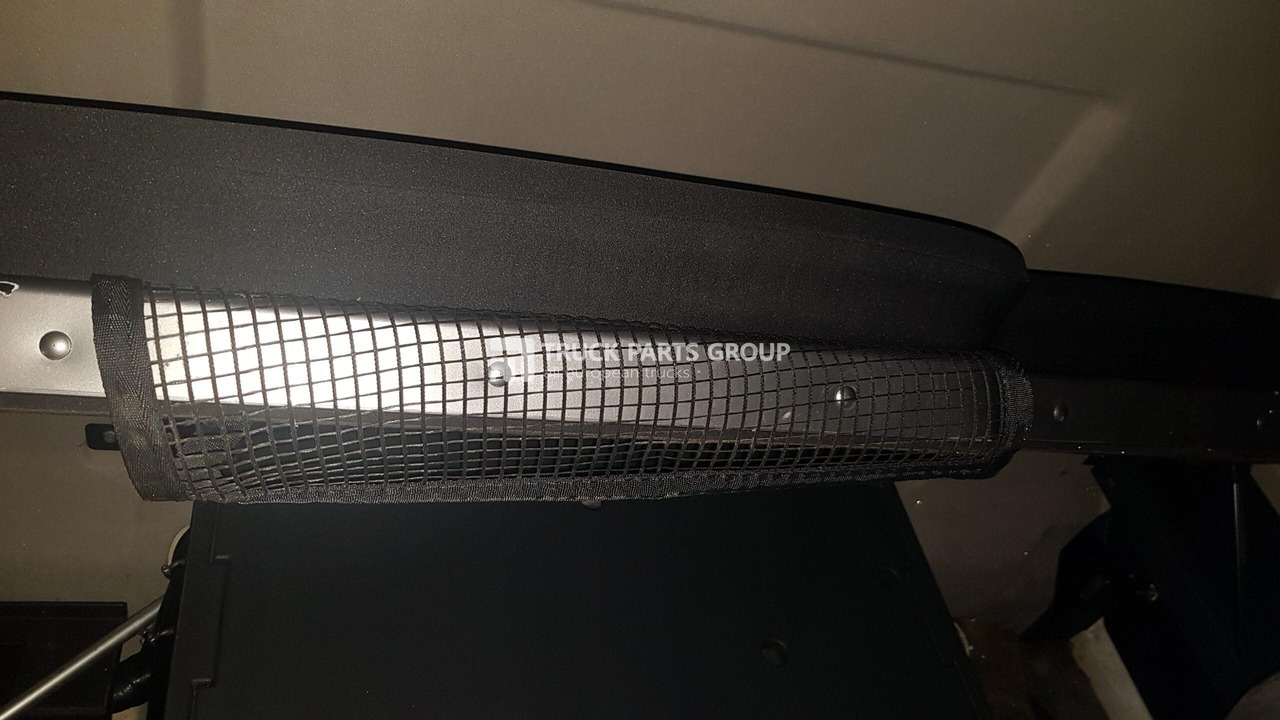 IVECO IVECO SRALIS EURO6 emission HY-WAY cab bunks, sleeping place, bed, upper + lower, 5041149389, 504094421 - Siège pour Camion: photos 2 IVECO IVECO SRALIS EURO6 emission HY-WAY cab bunks, sleeping place, bed, upper + lower, 5041149389, 504094421 - Siège pour Camion: photos 2