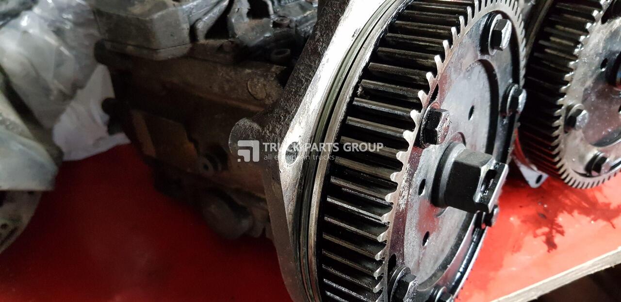 MAN fuel pump, high pressure fuel pump, BOSCH, 0470506009 BOSCH, diesel fuel pump, 0986444010, 0986444092, 51111006034, 51111009034, 51111037590, 51111037645, 51111037650, 51111037726, 51111037732, 51 - Pompe à carburant pour Camion: photos 1 MAN fuel pump, high pressure fuel pump, BOSCH, 0470506009 BOSCH, diesel fuel pump, 0986444010, 0986444092, 51111006034, 51111009034, 51111037590, 51111037645, 51111037650, 51111037726, 51111037732, 51 - Pompe à carburant pour Camion: photos 1