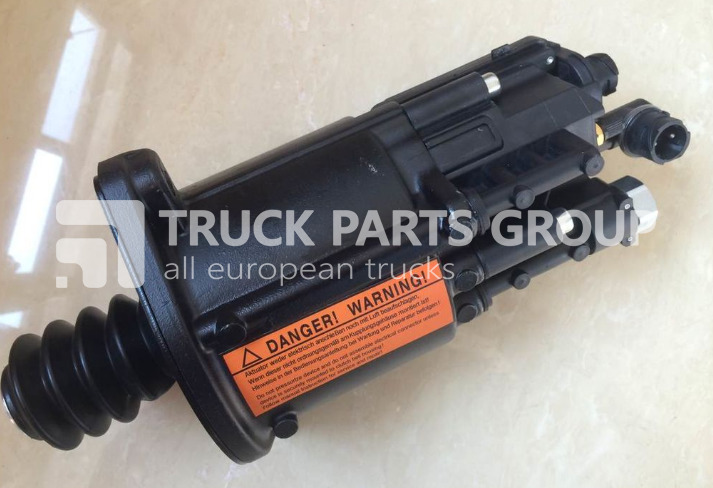 MERCEDES-BENZ Actros clutch booster, clutch aquator pneumatic, clutch cylinder clutch master cylinder - Servo d'embrayage pour Camion: photos 1 MERCEDES-BENZ Actros clutch booster, clutch aquator pneumatic, clutch cylinder clutch master cylinder - Servo d'embrayage pour Camion: photos 1