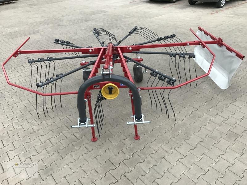 Faneuse neuf Agromehanika Kreiselschwader 320cm 3,2m Heuschwader Schwader Einkreisel Kreiselheuschwader NEU: photos 14