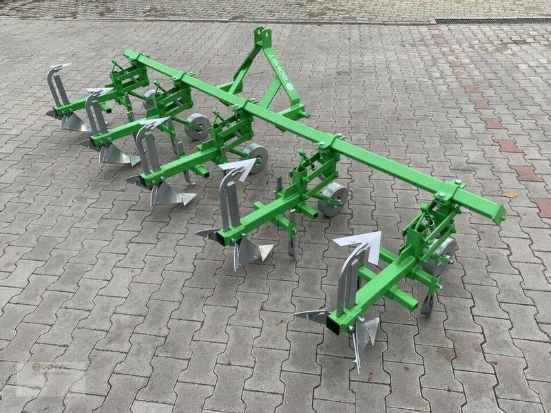 BOMET Kartoffelhäufler Bomet P475/1 4reihig Norma Häufler Kartoffel NEU - Outils du sol: photos 1 BOMET Kartoffelhäufler Bomet P475/1 4reihig Norma Häufler Kartoffel NEU - Outils du sol: photos 1