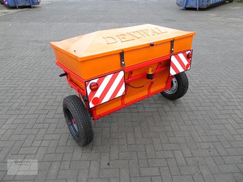 Dexwal Kastenstreuer Salzstreuer Walzenstreuer Streuer ATV Quad NEU - Epandeur de sable: photos 4 Dexwal Kastenstreuer Salzstreuer Walzenstreuer Streuer ATV Quad NEU - Epandeur de sable: photos 4