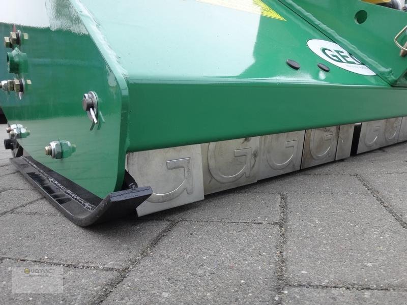 Broyeur à axe horizontal neuf Vemac EFGC185 185cm Mulcher Schlegelmulcher Hammerschlegel NEU: photos 11