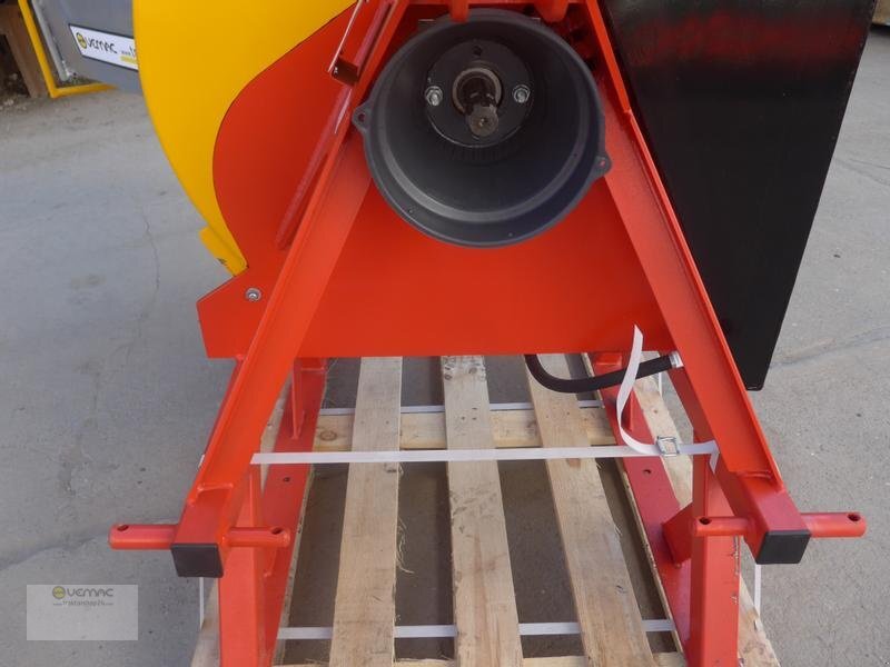 Vemac Holzhäcksler Holzschredder Häcksler RT73 H NEU hydr. Walzen - Broyeur de végétaux: photos 3 Vemac Holzhäcksler Holzschredder Häcksler RT73 H NEU hydr. Walzen - Broyeur de végétaux: photos 3