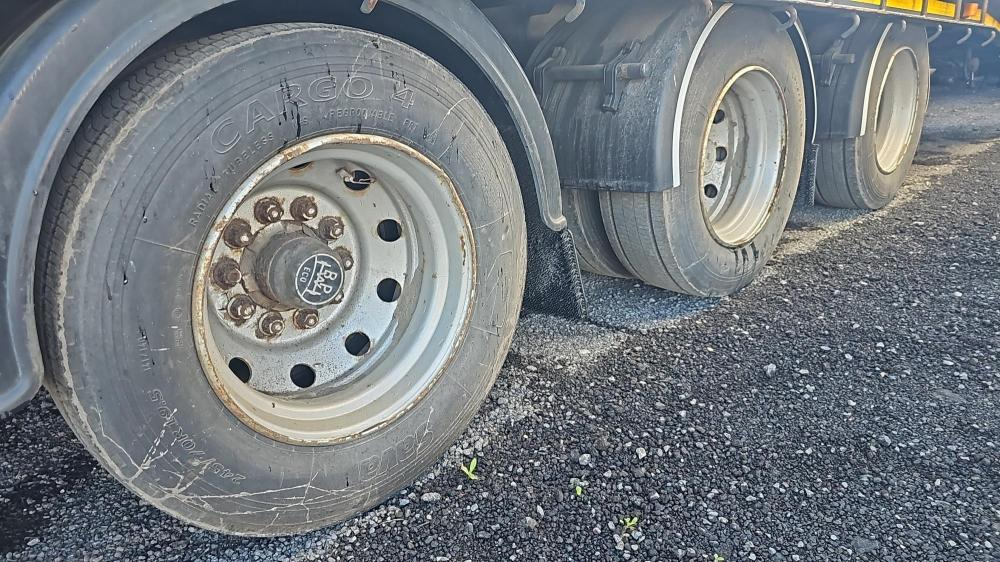 Craven tasker Sloper - Semi-remorque plateau: photos 3 Craven tasker Sloper - Semi-remorque plateau: photos 3