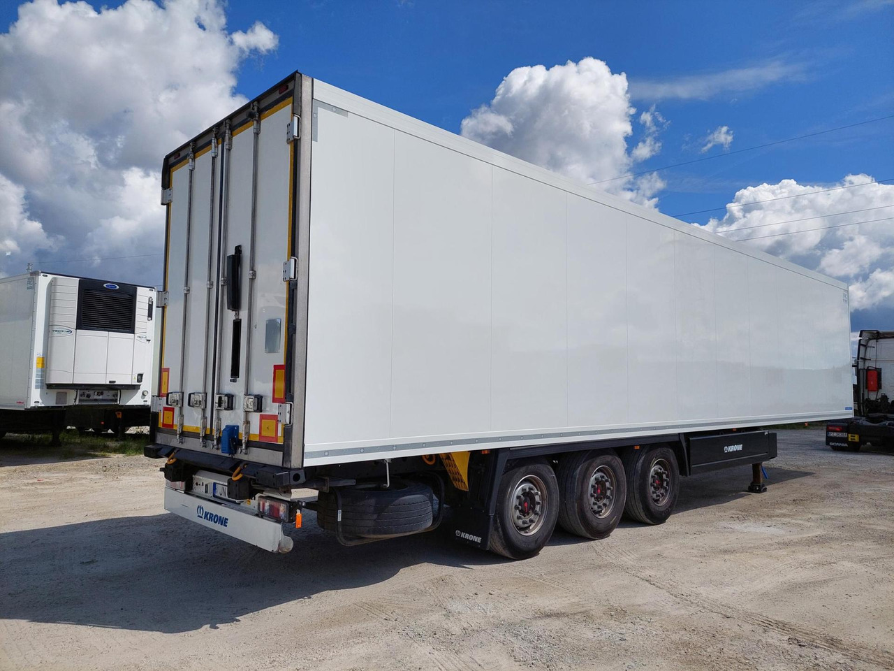 2018 Krone SDR Double Deck Cool Liner FP60 ThermoKing SLXi 300 Lifting Axle - Semi-remorque frigorifique: photos 3 2018 Krone SDR Double Deck Cool Liner FP60 ThermoKing SLXi 300 Lifting Axle - Semi-remorque frigorifique: photos 3