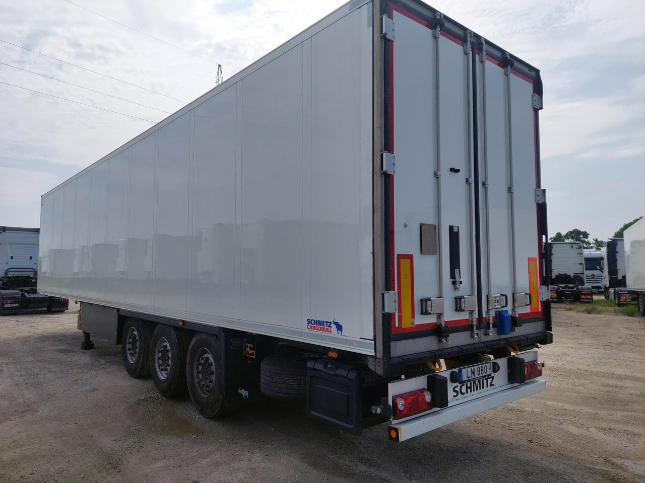 2018 Schmitz Cargobull SKO Double Deck FP 45 ThermoKing SLXi 300 Lifting Axle - Semi-remorque frigorifique: photos 4 2018 Schmitz Cargobull SKO Double Deck FP 45 ThermoKing SLXi 300 Lifting Axle - Semi-remorque frigorifique: photos 4
