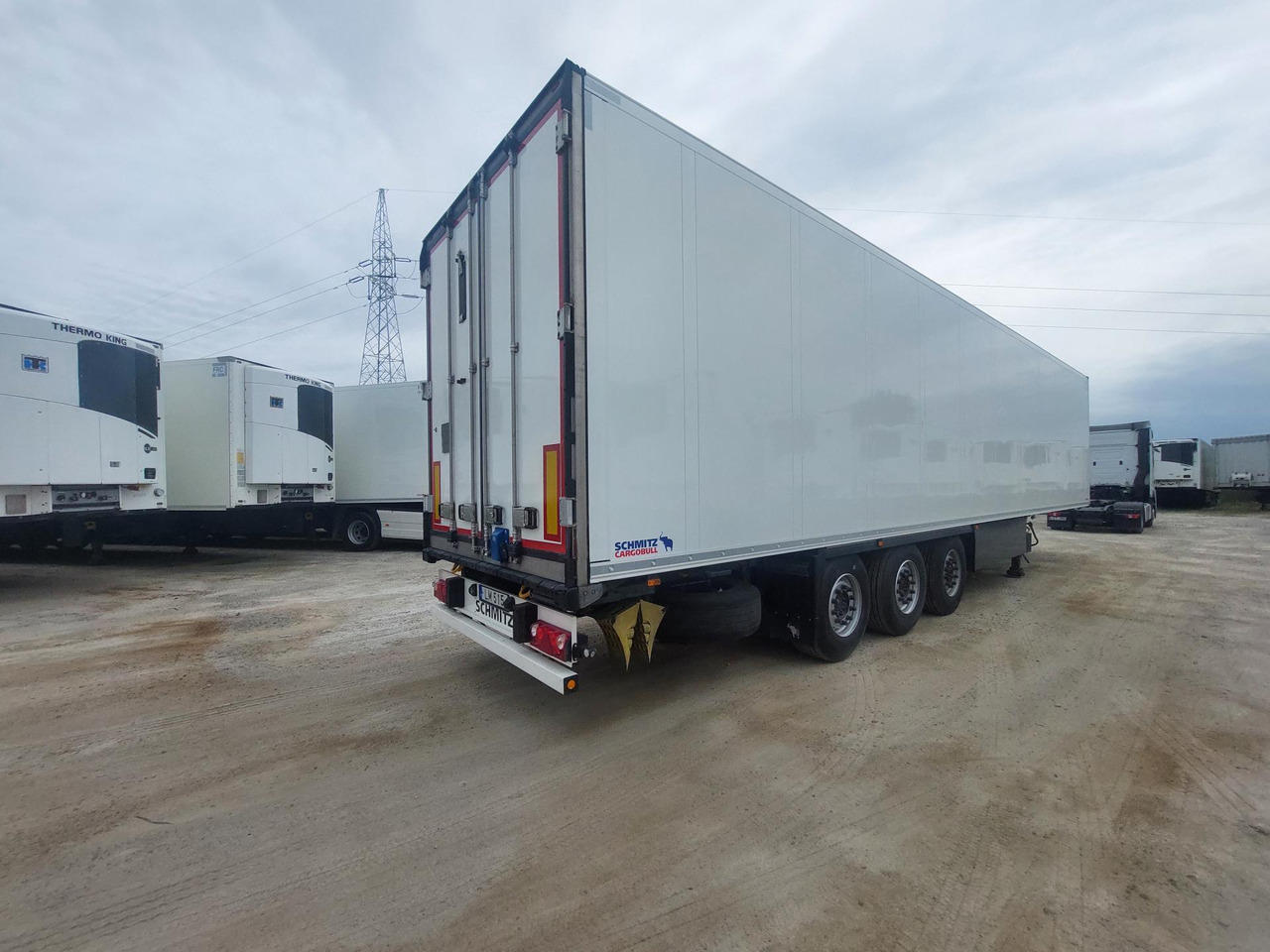 2018 Schmitz Cargobull SKO Double Deck FP 60 ThermoKing SLXi 300 Lifting Axle - Semi-remorque frigorifique: photos 5 2018 Schmitz Cargobull SKO Double Deck FP 60 ThermoKing SLXi 300 Lifting Axle - Semi-remorque frigorifique: photos 5