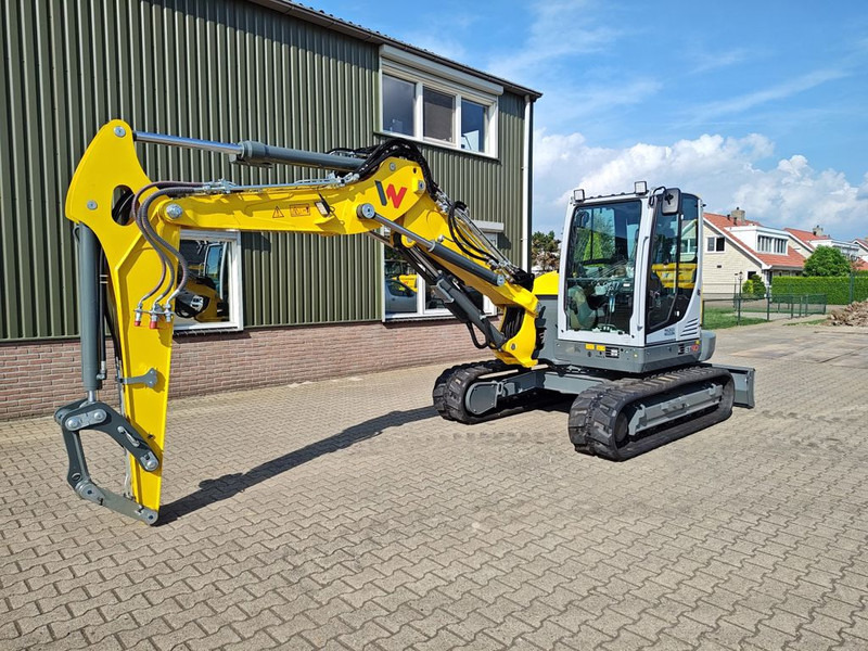 WACKER NEUSON ET90 - Pelle sur pneus: photos 5 WACKER NEUSON ET90 - Pelle sur pneus: photos 5