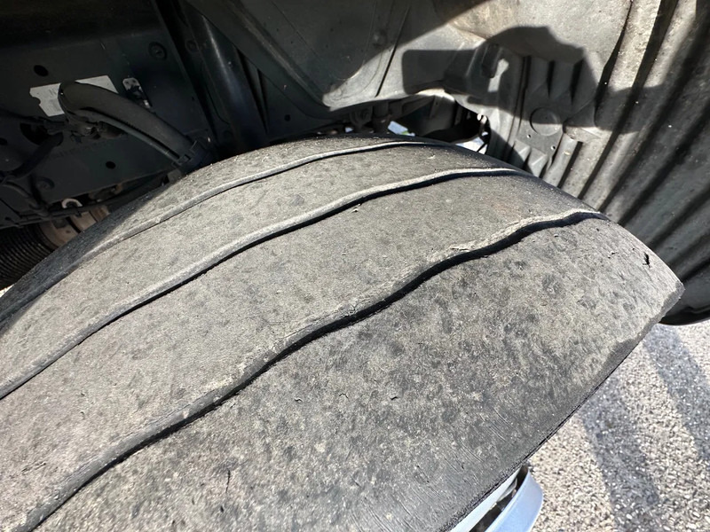 Camion fourgon MAN TGL 12.220 / NL TRUCK / 12T / BOX+LIFT 2000kg+SIDE DOOR / AIRCO: photos 17 Camion fourgon MAN TGL 12.220 / NL TRUCK / 12T / BOX+LIFT 2000kg+SIDE DOOR / AIRCO: photos 17