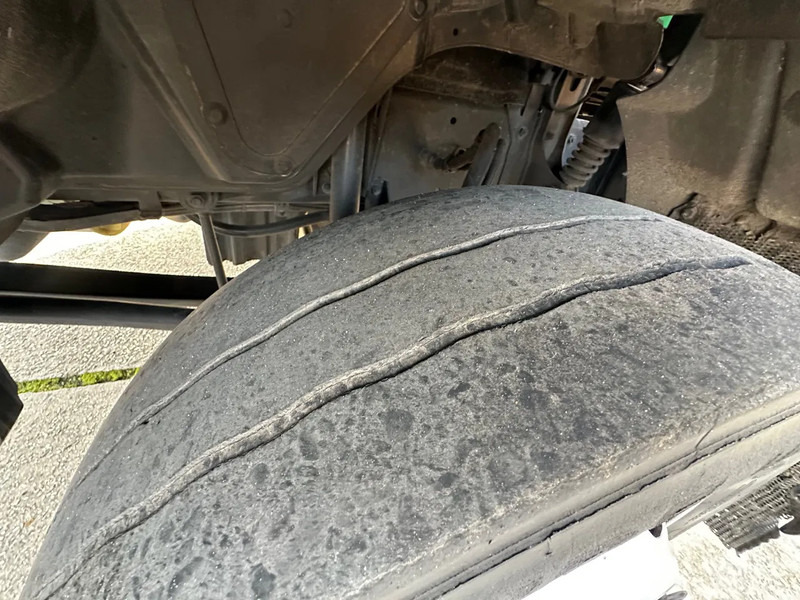 Camion fourgon MAN TGL 12.220 / NL TRUCK / 12T / BOX+LIFT 2000kg+SIDE DOOR / AIRCO: photos 6 Camion fourgon MAN TGL 12.220 / NL TRUCK / 12T / BOX+LIFT 2000kg+SIDE DOOR / AIRCO: photos 6