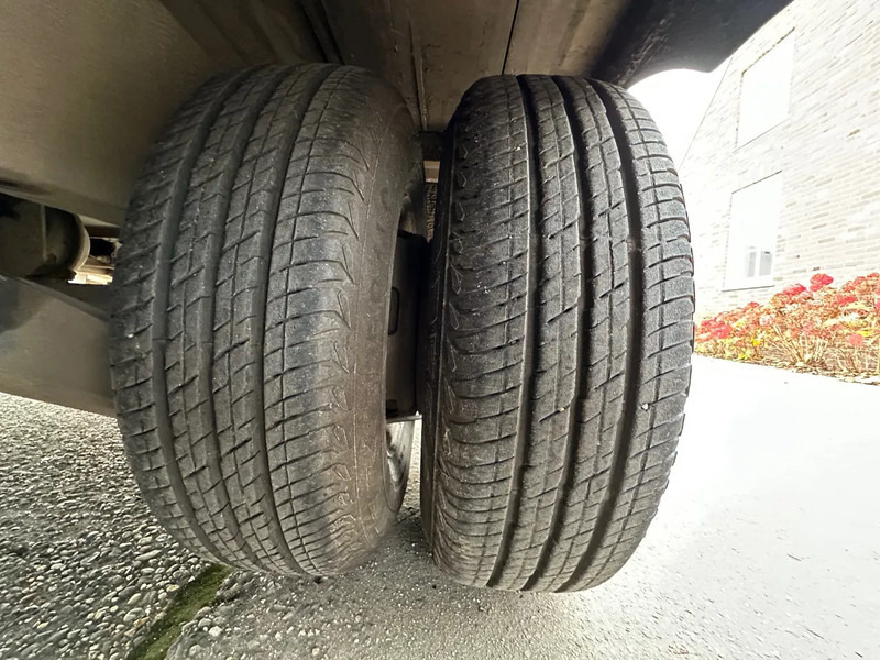 Tracteur routier Iveco Daily 40C13 / BE COMBI 12T WITH VELDHUIZEN P31-5A / CREWCAB 7 pers. / NEW APK: photos 9