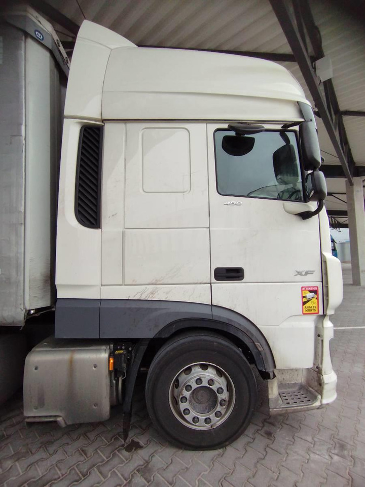 Tracteur routier DAF XF 480 SSC: photos 11