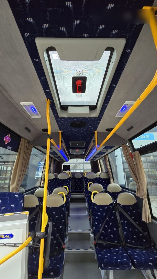 Bus urbain IVECO FIRST - AIRCO + WEBASTO + 29 PLACE - EURO VI: photos 11