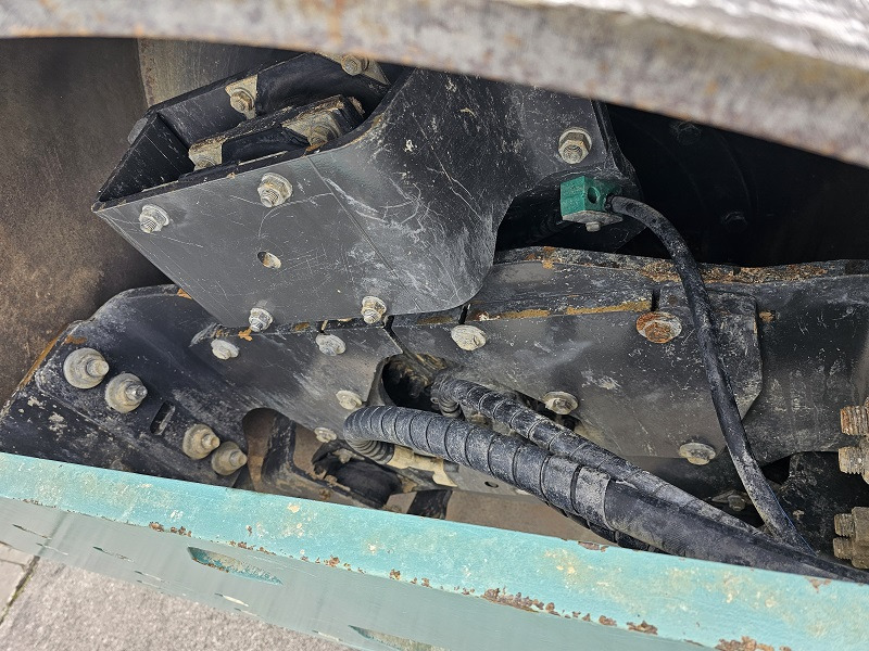 Compacteur à pieds de mouton/ Monocylindre AMMANN ARS130HX: photos 14