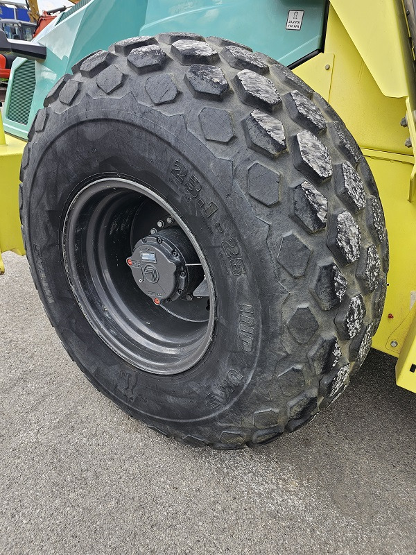 Compacteur à pieds de mouton/ Monocylindre AMMANN ARS130HX: photos 17