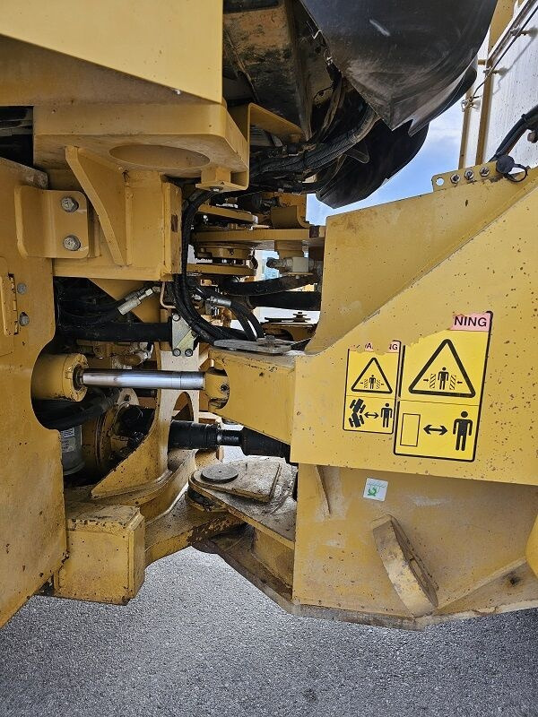 Caterpillar 962H en leasing occasion Caterpillar 962H: photos 13