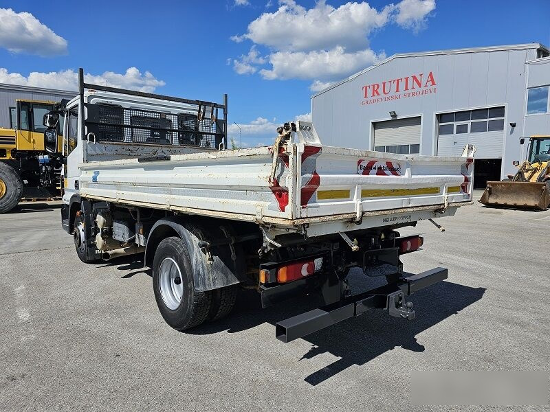 IVECO 80E18 - Camion benne: photos 3 IVECO 80E18 - Camion benne: photos 3