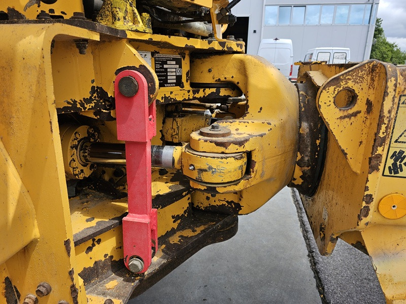 Tombereau articulé VOLVO A35D: photos 15 Tombereau articulé VOLVO A35D: photos 15