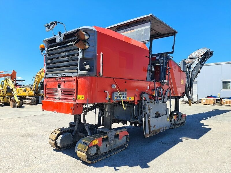 Wirtgen W210 - Fraiseuse à froid: photos 3 Wirtgen W210 - Fraiseuse à froid: photos 3