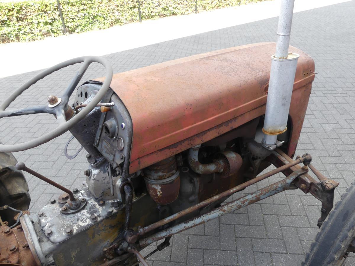 Tracteur agricole Ferguson TED: photos 29