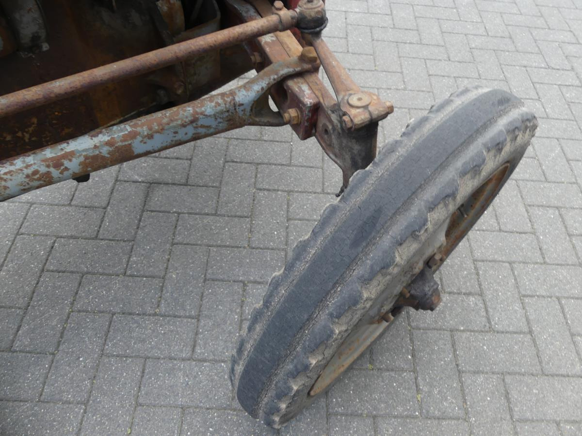 Tracteur agricole Ferguson TED: photos 28