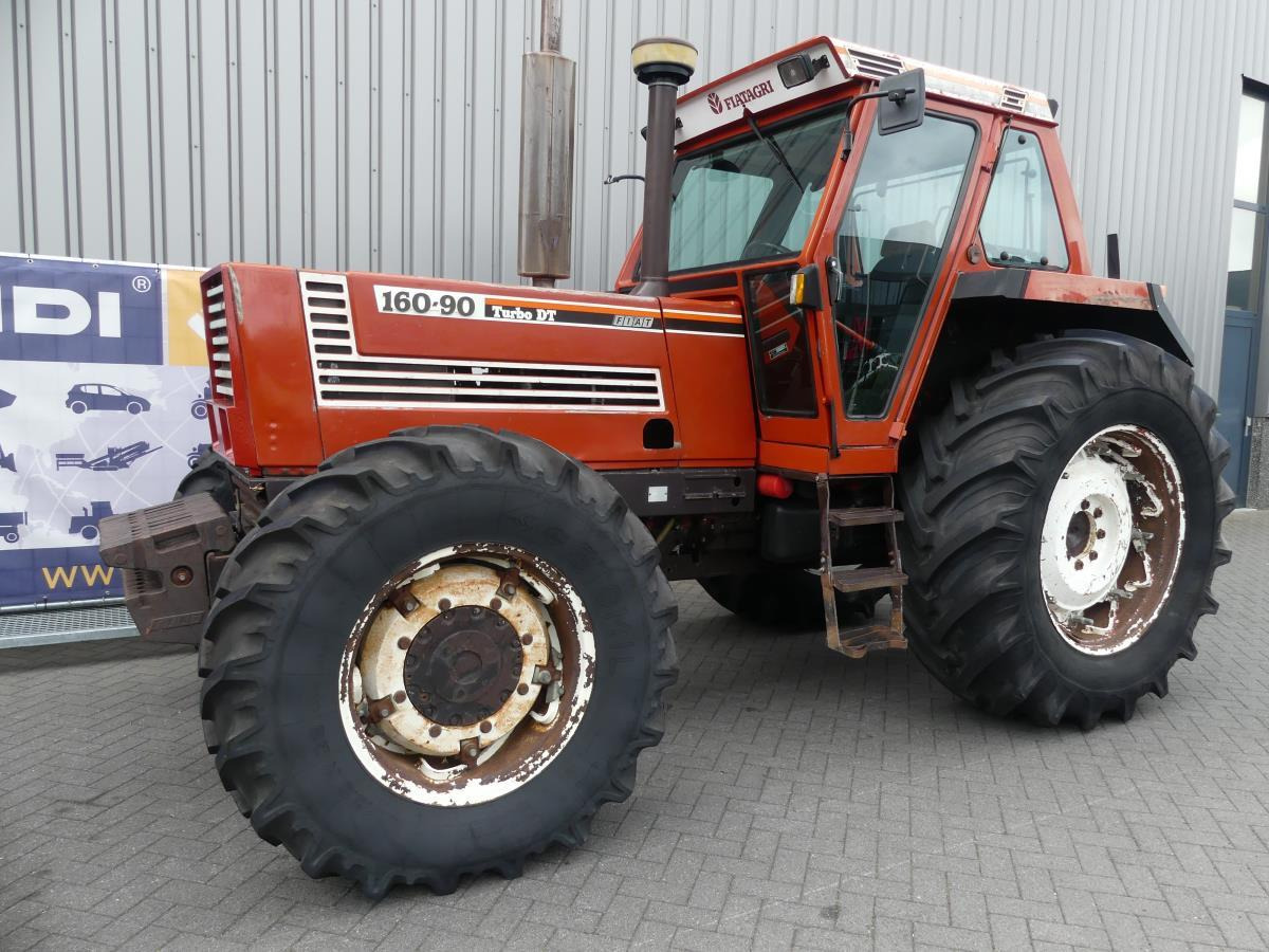 Fiat 160-90 DT - Tracteur agricole: photos 2 Fiat 160-90 DT - Tracteur agricole: photos 2