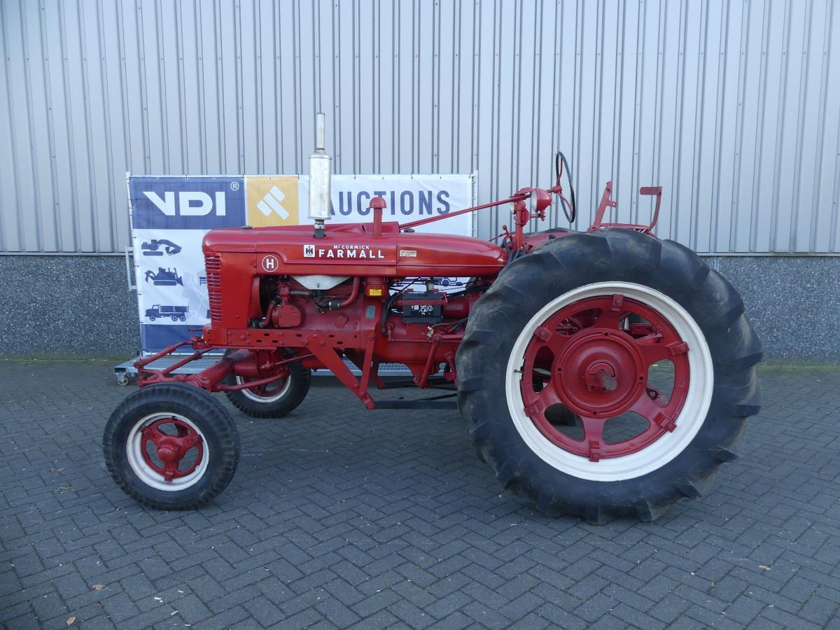 International Farmall H - Tracteur agricole: photos 3 International Farmall H - Tracteur agricole: photos 3
