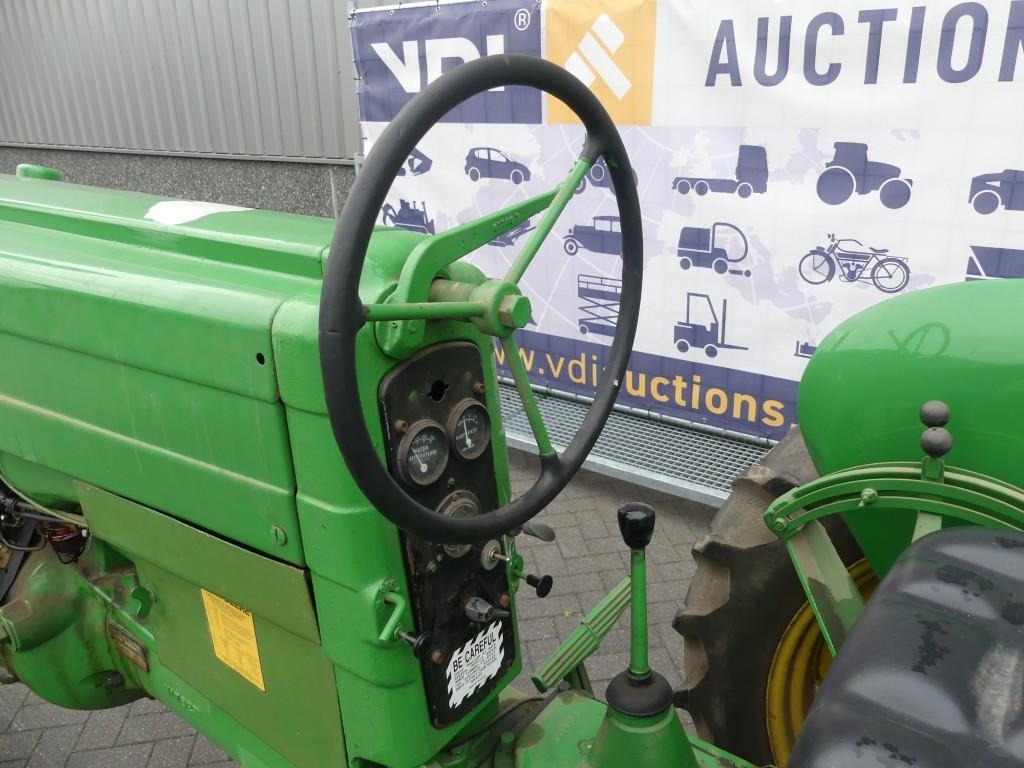 Tracteur agricole John-Deere 40: photos 20