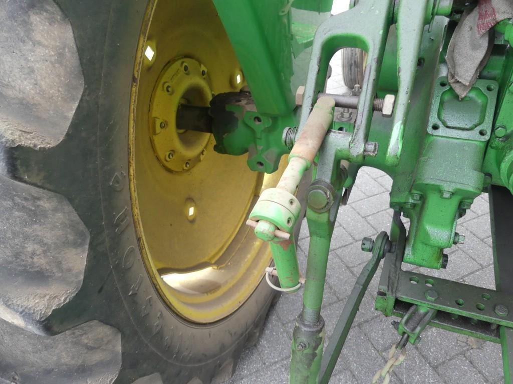 Tracteur agricole John-Deere 40: photos 11