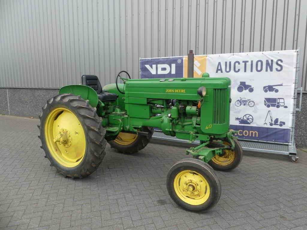 Tracteur agricole John-Deere 40: photos 34