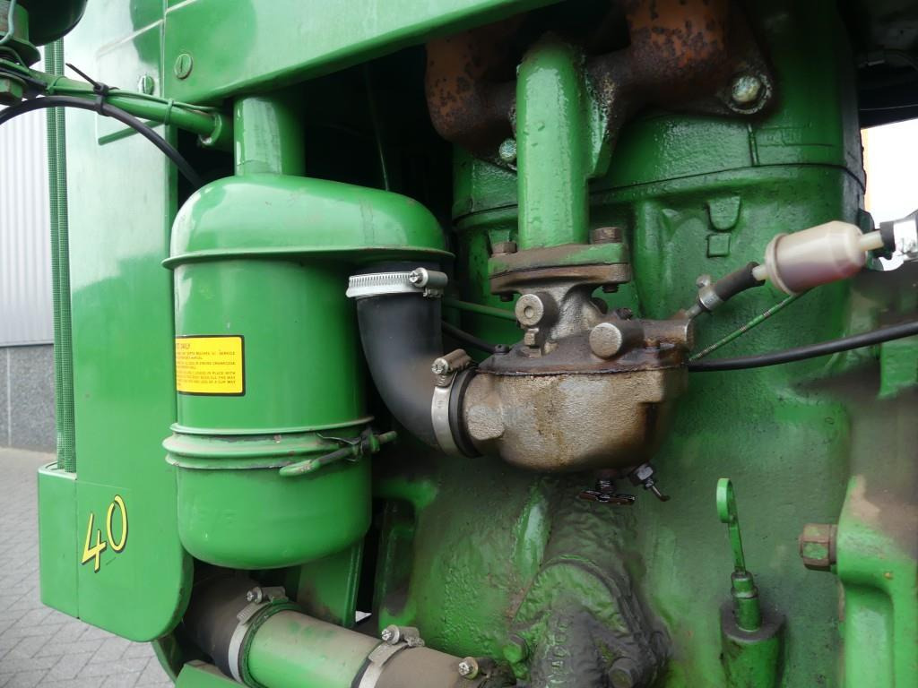 Tracteur agricole John-Deere 40: photos 23