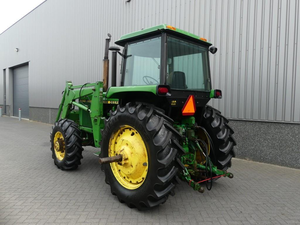 John-Deere 4450 - Tracteur agricole: photos 3 John-Deere 4450 - Tracteur agricole: photos 3