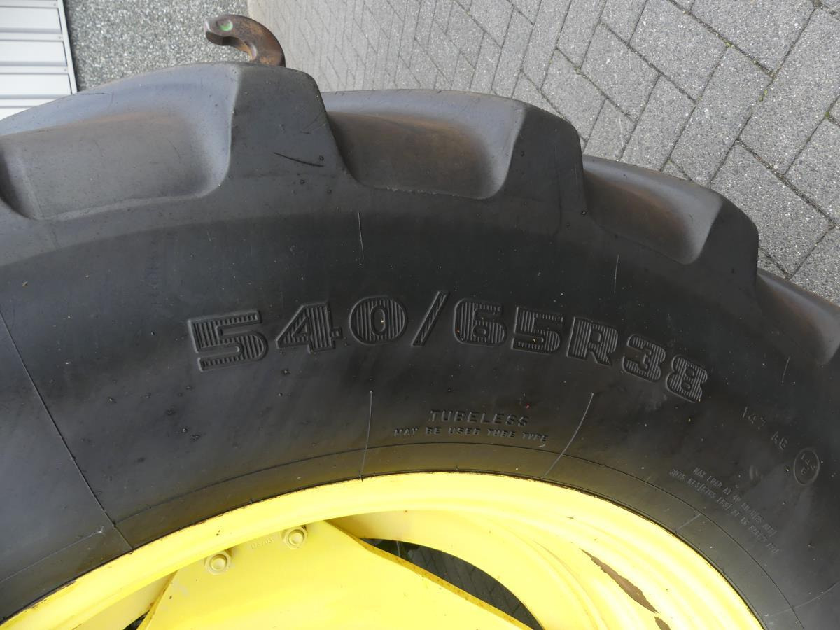 Tracteur agricole John-Deere 6410: photos 13