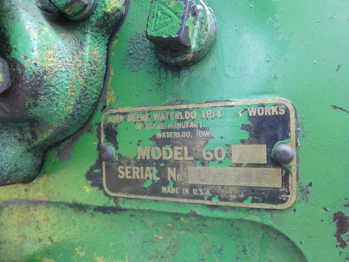 Tracteur agricole John-Deere 70: photos 34