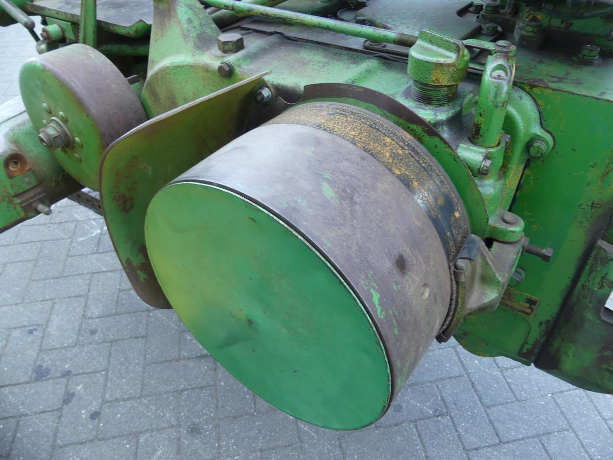 Tracteur agricole John-Deere 70: photos 33