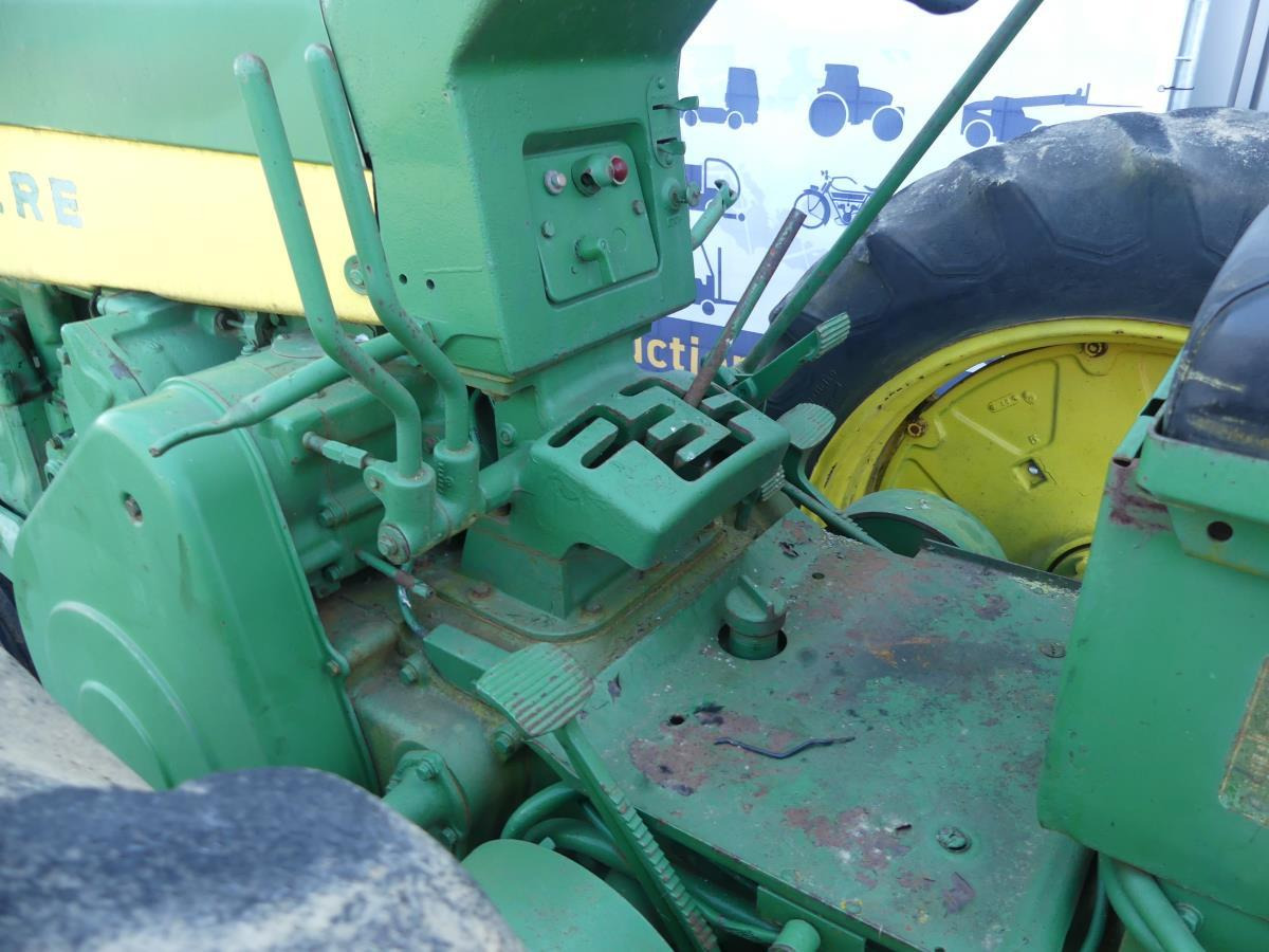 Tracteur agricole John-Deere 730: photos 16