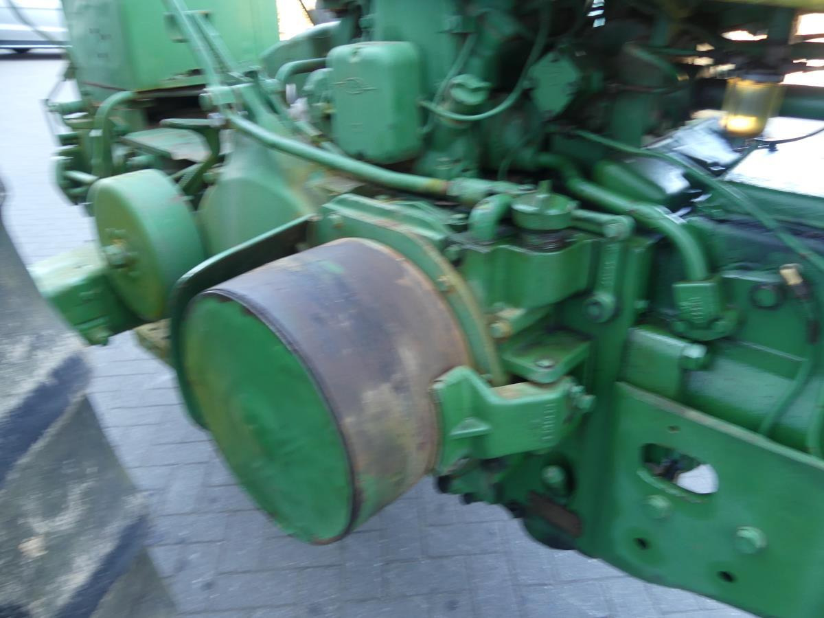 Tracteur agricole John-Deere 730: photos 29
