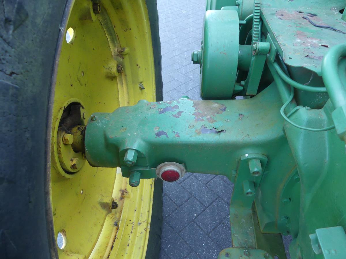 Tracteur agricole John-Deere 730: photos 9