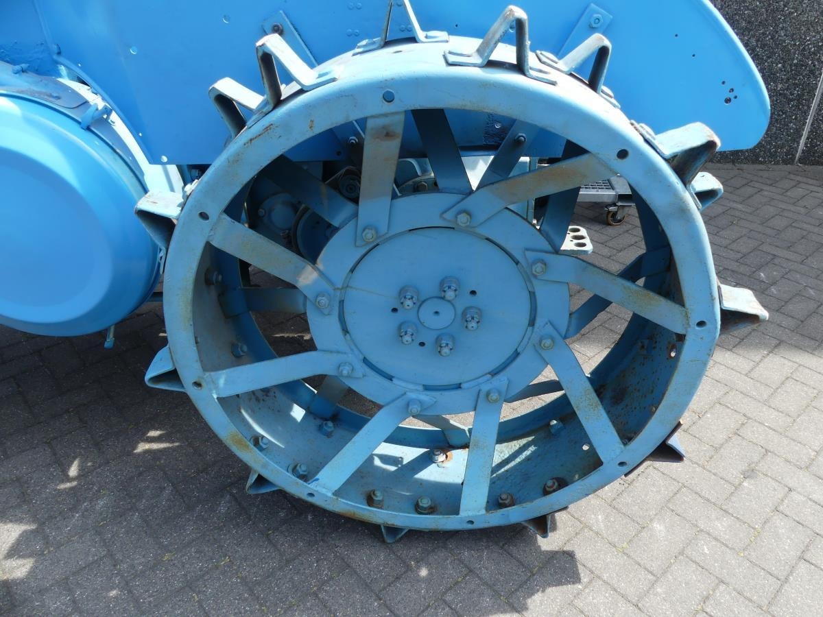 Lanz-Bulldog 20 - Tracteur agricole: photos 4 Lanz-Bulldog 20 - Tracteur agricole: photos 4